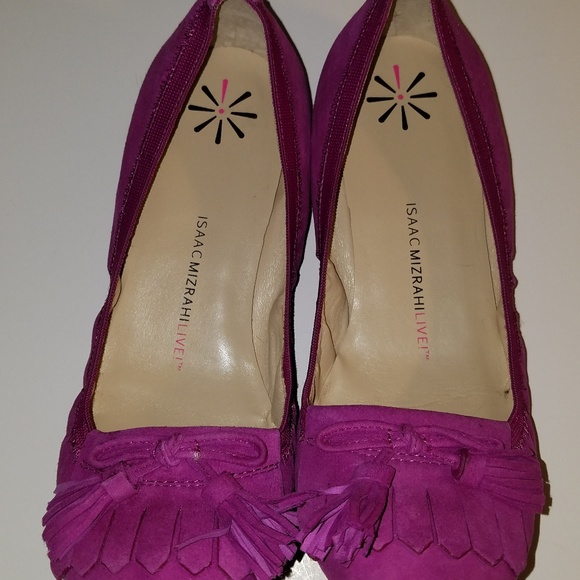 *Sold* Fuscia Isaac Mizrahi Live flat  7 1/2 - Picture 7 of 8